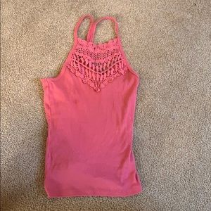 pink tank top